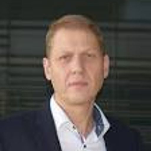 Magnus Rueping
